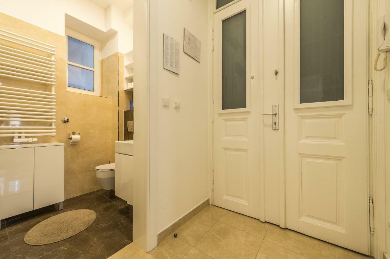 Apartment Toma Загреб Экстерьер фото